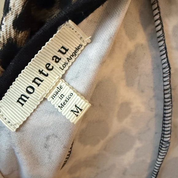 Monteau Leopard Print Blouse - Picture 5 of 5